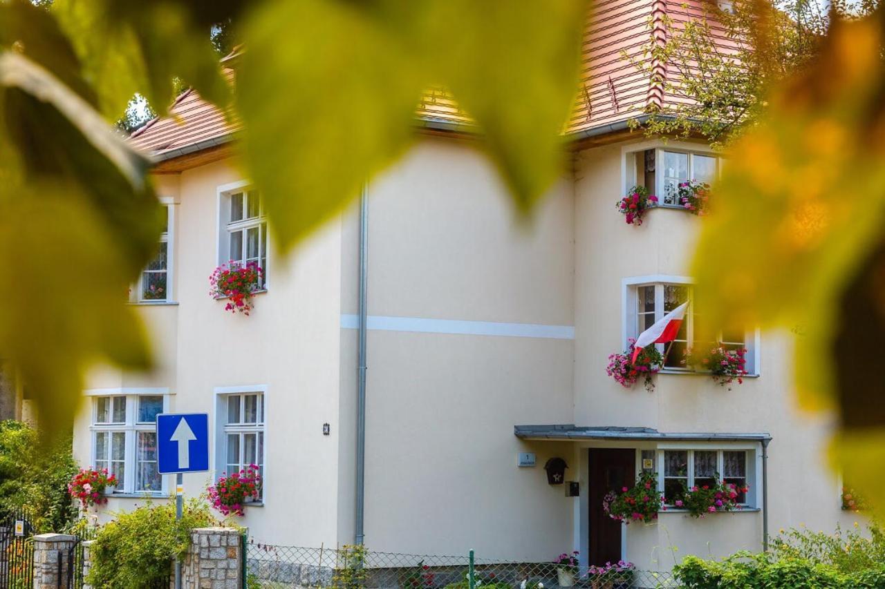 Dom Pod Rybia Skala Appartement Jelenia Góra Buitenkant foto