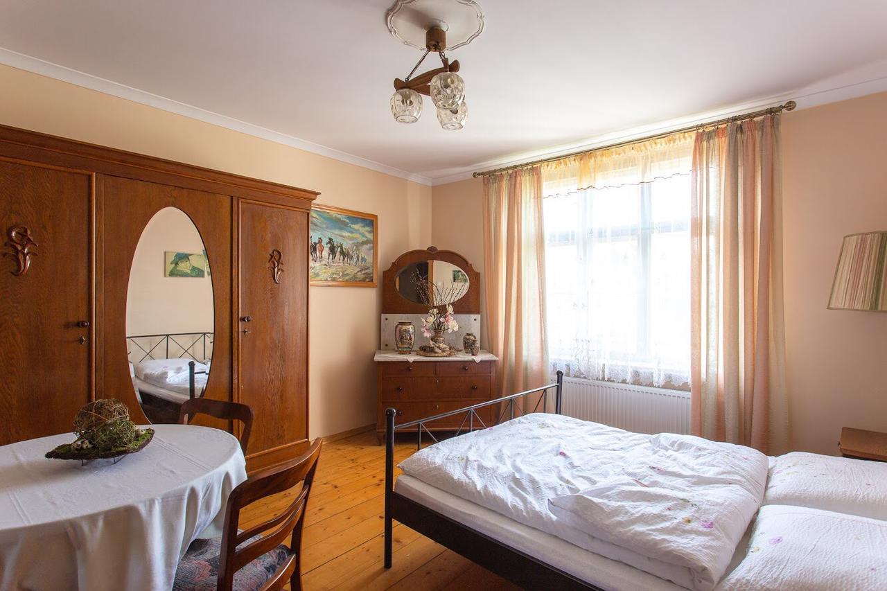 Dom Pod Rybia Skala Appartement Jelenia Góra Buitenkant foto